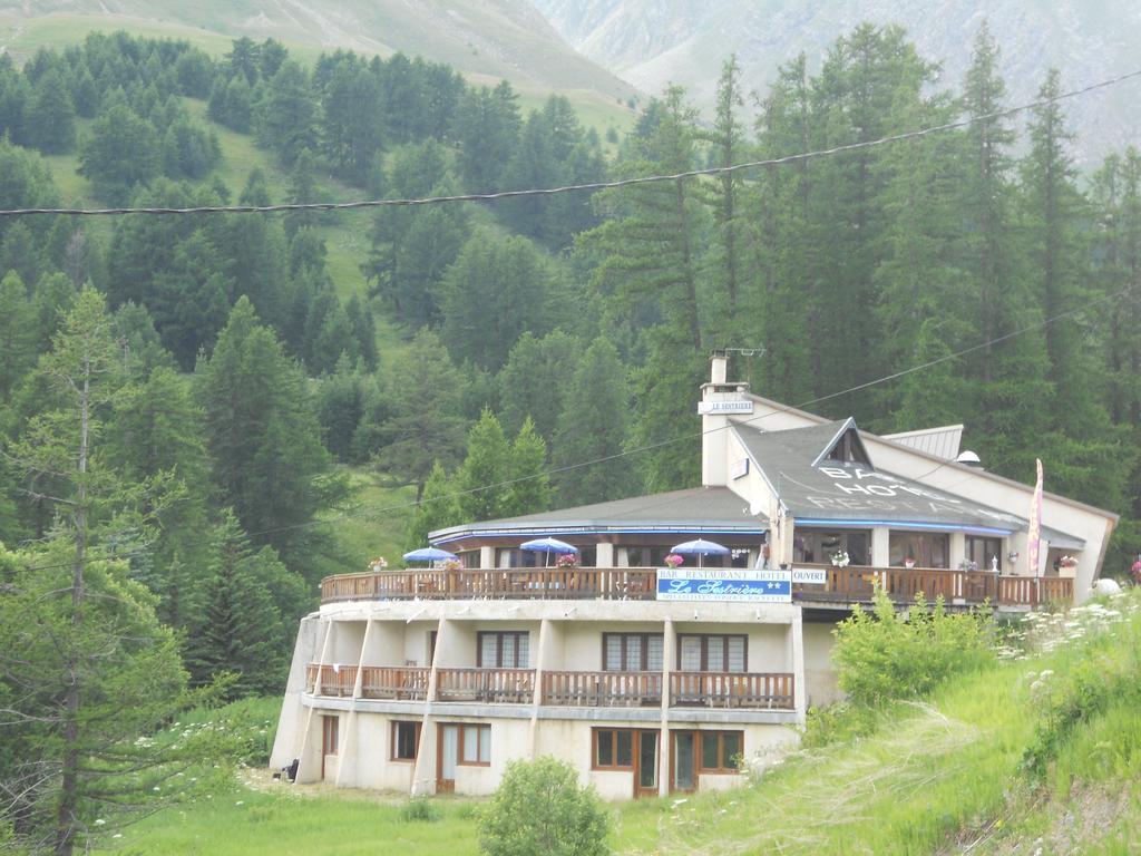Отель Le Sestriere Ла-Фу Экстерьер фото