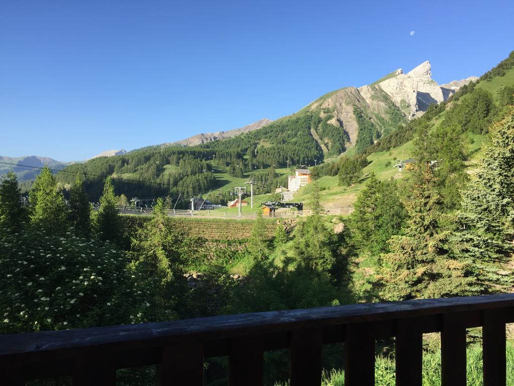 Отель Le Sestriere Ла-Фу Экстерьер фото